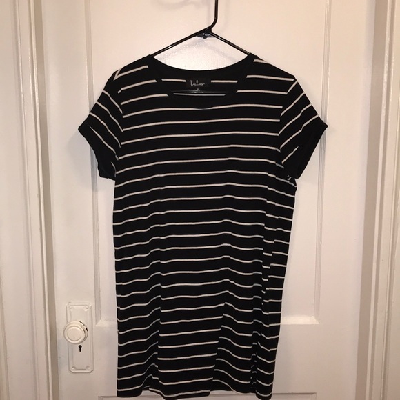 Lulus Dresses & Skirts - T-Shirt Dress